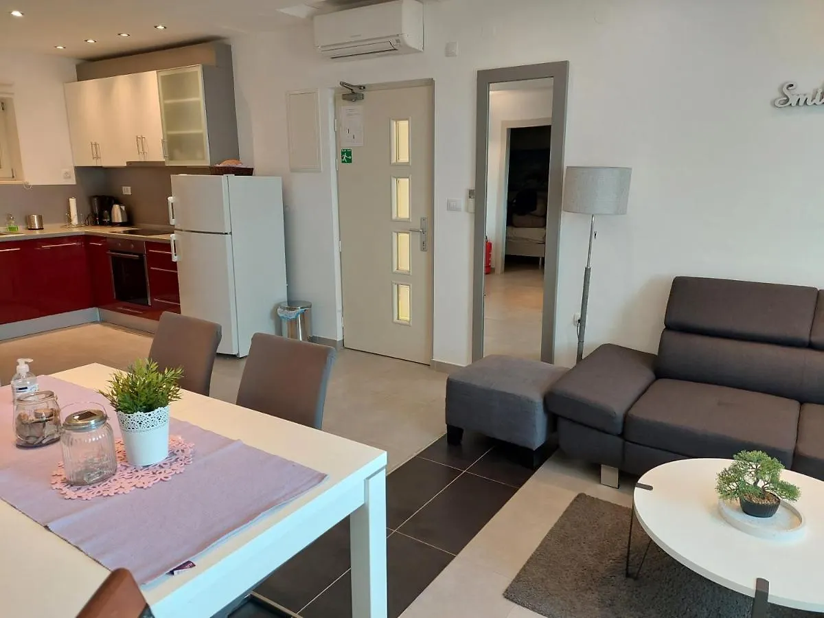 Gavza Dream View Apartment Cres