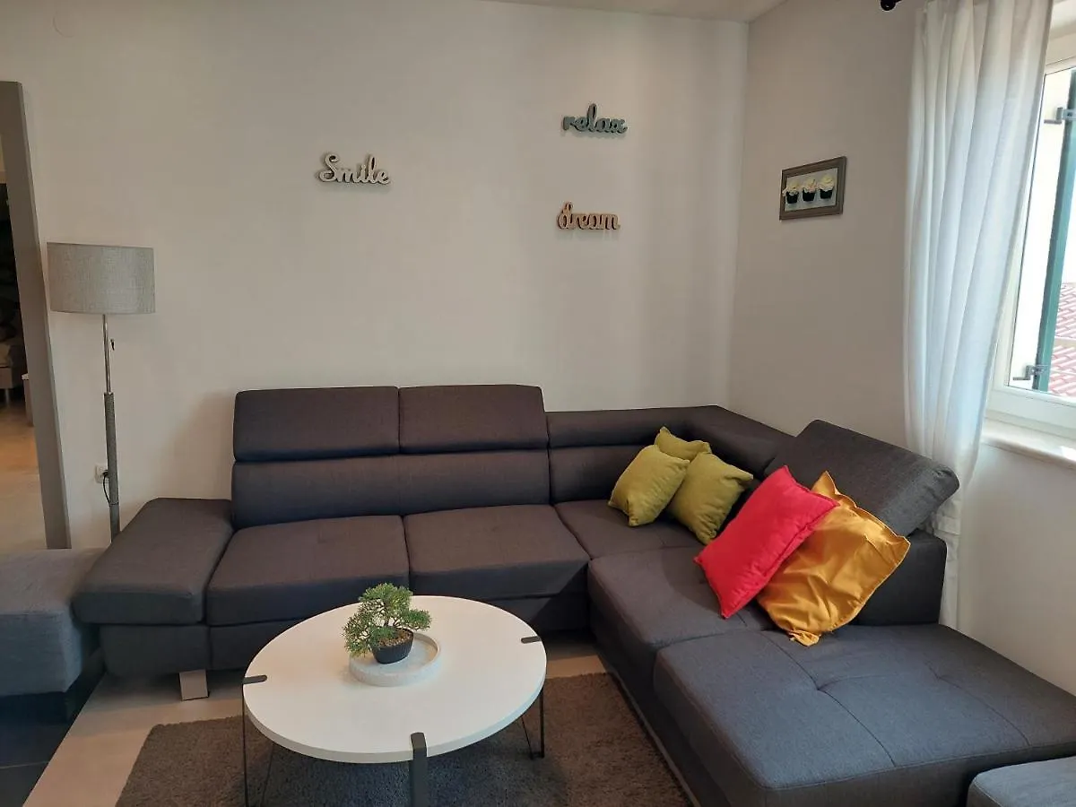 Gavza Dream View Apartment Cres Croazia